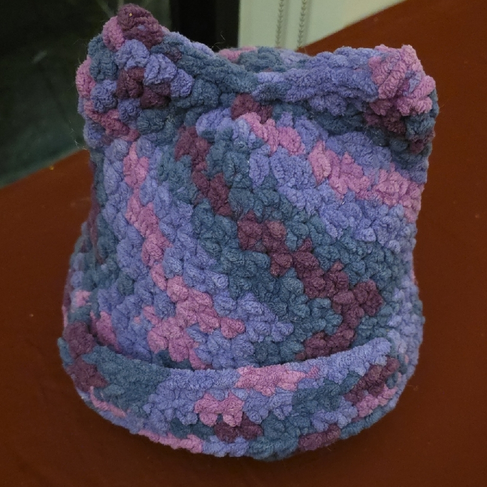 Multicolor Crochet Phone/tablet Stand